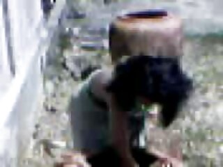 সাদা কিশোর একটি কোয়েল মল্লিকের সেক্স ভিডিও নিষ্পাপ মুখ Jadyn Hayes একটি কালো শিশ্ন চুষছে